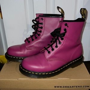 Fuchsia 1460 dr martens